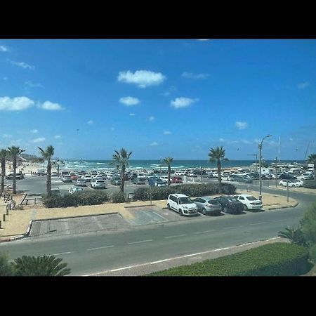 Oceanus Apartment Hotel Herzliya Экстерьер фото